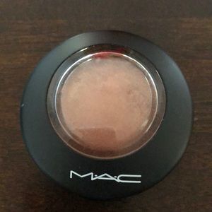 Mac Love Joy blush